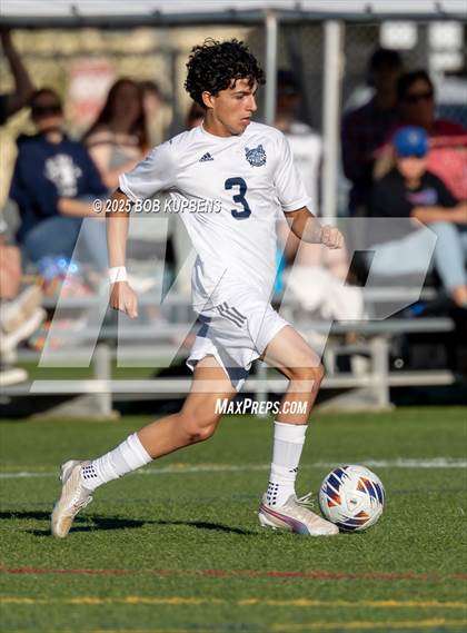 Thumbnail 2 in Carlmont vs Menlo School (CIF CCS Division II Semifinal) photogallery.