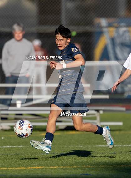 Thumbnail 3 in Carlmont vs Menlo School (CIF CCS Division II Semifinal) photogallery.