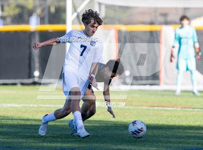Thumbnail 2 in Carlmont vs Menlo School (CIF CCS Division II Semifinal) photogallery.