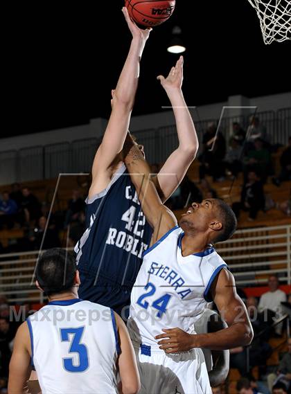 Thumbnail 3 in Casa Roble vs. Sierra (CIF SJS D3 Playoffs) photogallery.