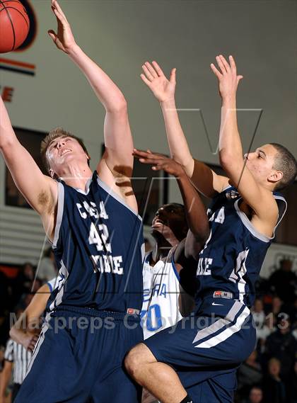 Thumbnail 1 in Casa Roble vs. Sierra (CIF SJS D3 Playoffs) photogallery.