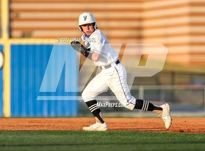 Thumbnail 1 in Edmond North @ Deer Creek photogallery.
