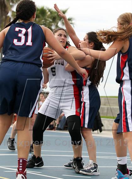 Thumbnail 1 in Oakwood vs Viewpoint photogallery.