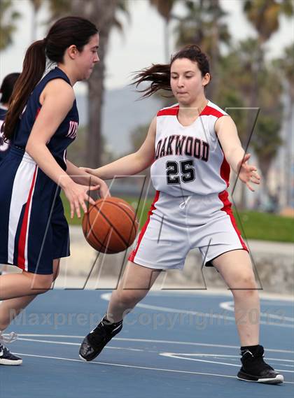 Thumbnail 2 in Oakwood vs Viewpoint photogallery.
