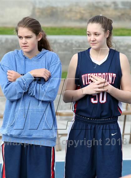 Thumbnail 3 in Oakwood vs Viewpoint photogallery.