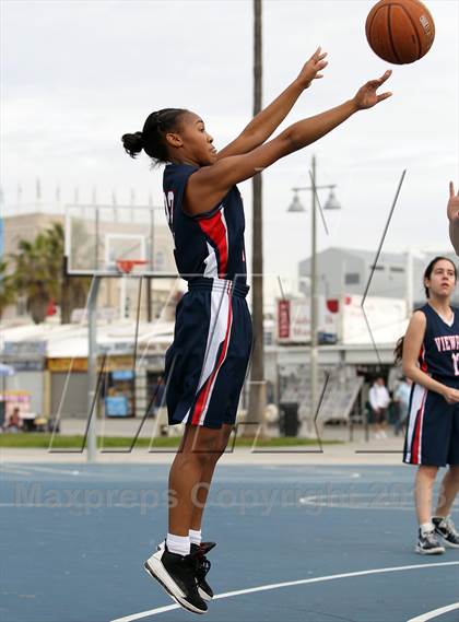 Thumbnail 3 in Oakwood vs Viewpoint photogallery.