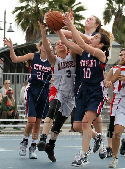 Thumbnail 2 in Oakwood vs Viewpoint photogallery.