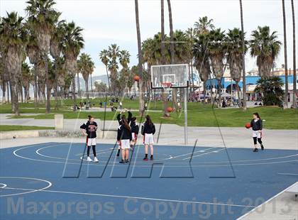 Thumbnail 1 in Oakwood vs Viewpoint photogallery.