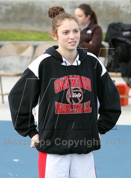 Thumbnail 1 in Oakwood vs Viewpoint photogallery.