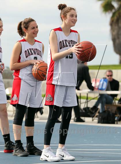 Thumbnail 2 in Oakwood vs Viewpoint photogallery.