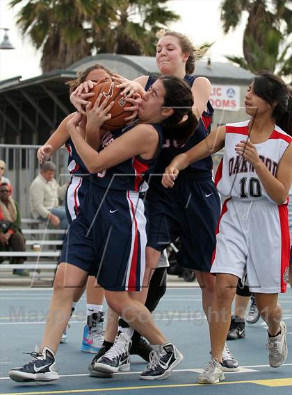 Thumbnail 1 in Oakwood vs Viewpoint photogallery.