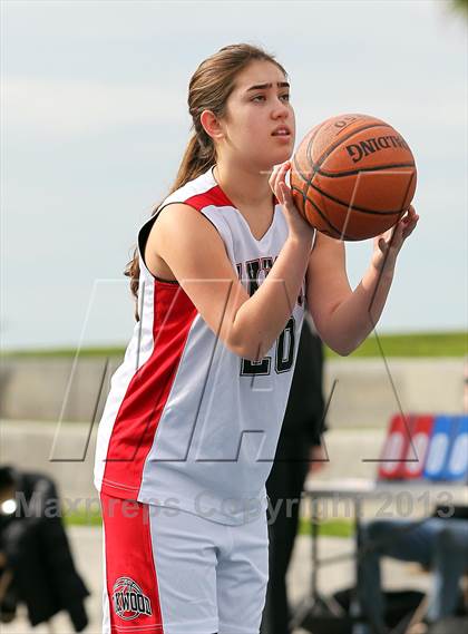 Thumbnail 1 in Oakwood vs Viewpoint photogallery.