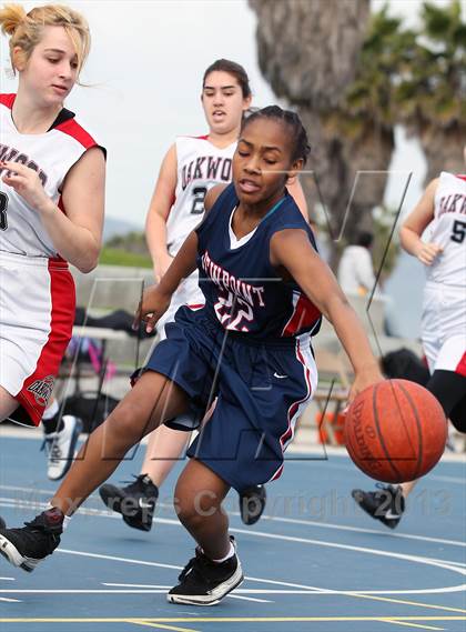 Thumbnail 2 in Oakwood vs Viewpoint photogallery.