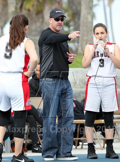Thumbnail 3 in Oakwood vs Viewpoint photogallery.