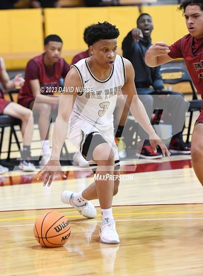 Thumbnail 2 in Oak Park vs. St. Pius X-St. Matthias Academy photogallery.