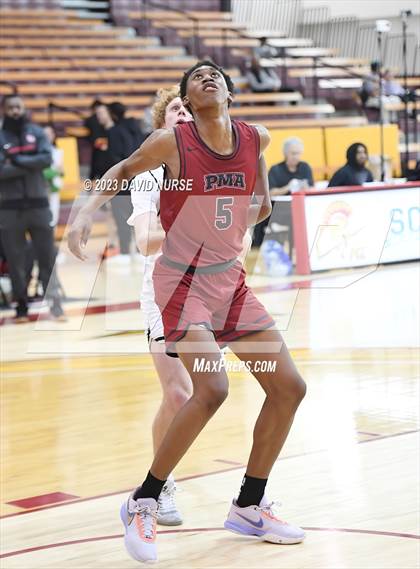 Thumbnail 1 in Oak Park vs. St. Pius X-St. Matthias Academy photogallery.