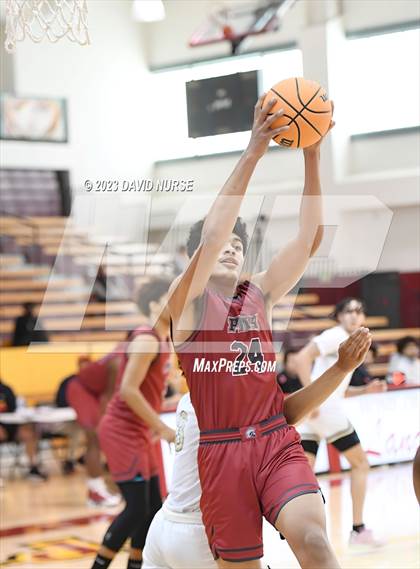 Thumbnail 1 in Oak Park vs. St. Pius X-St. Matthias Academy photogallery.