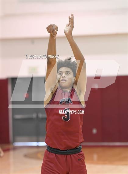 Thumbnail 1 in Oak Park vs. St. Pius X-St. Matthias Academy photogallery.