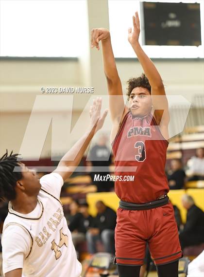 Thumbnail 2 in Oak Park vs. St. Pius X-St. Matthias Academy photogallery.