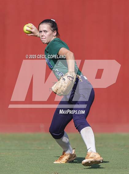 Thumbnail 1 in Creekview @ Lassiter photogallery.