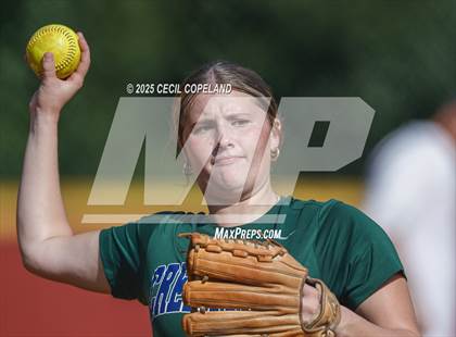 Thumbnail 2 in Creekview @ Lassiter photogallery.