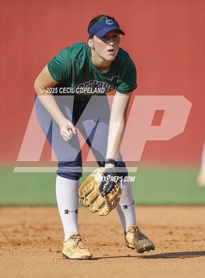 Thumbnail 1 in Creekview @ Lassiter photogallery.