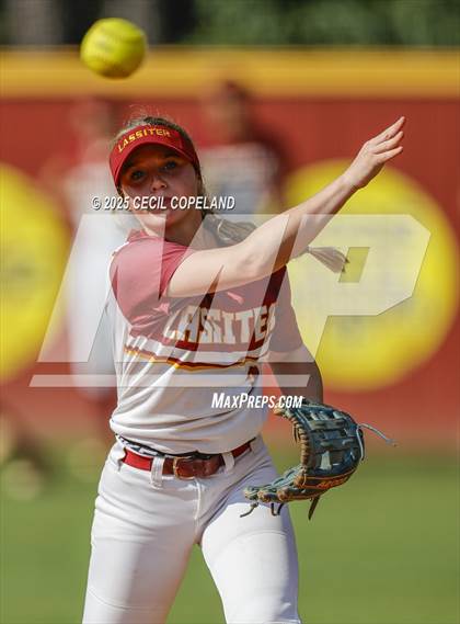 Thumbnail 2 in Creekview @ Lassiter photogallery.