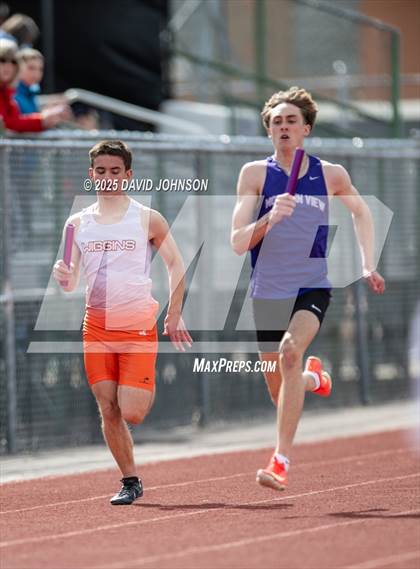 Thumbnail 2 in Rocky Mountain High Runners Roost photogallery.