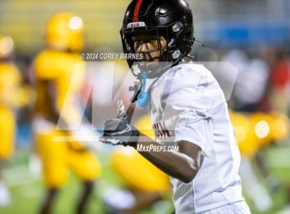 Thumbnail 1 in Perry vs. Baldwin photogallery.