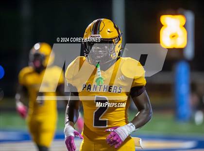 Thumbnail 3 in Perry vs. Baldwin photogallery.