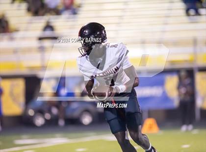 Thumbnail 3 in Perry vs. Baldwin photogallery.