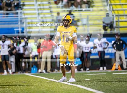 Thumbnail 2 in Perry vs. Baldwin photogallery.