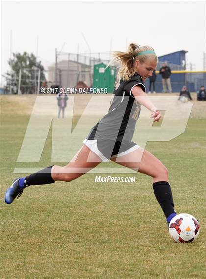 Thumbnail 1 in Arapahoe @ Columbine photogallery.