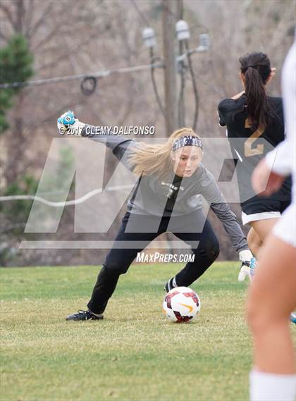 Thumbnail 2 in Arapahoe @ Columbine photogallery.