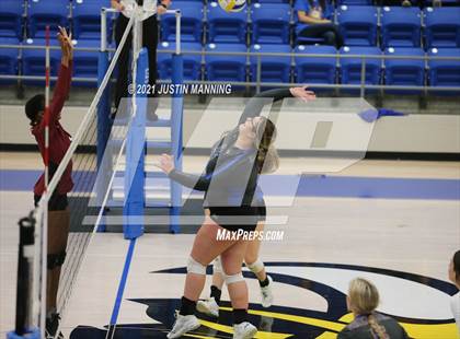 Thumbnail 3 in Texarkana @ Sheridan photogallery.