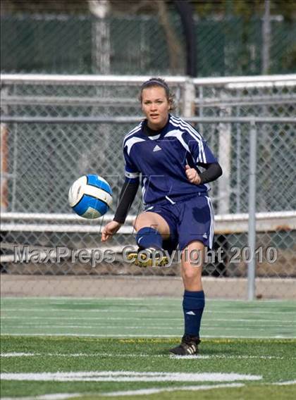 Thumbnail 2 in Pleasant Valley vs. Justin Siena (California Classic) photogallery.