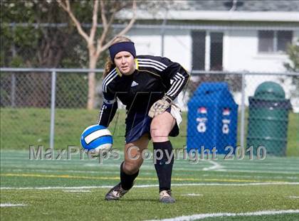 Thumbnail 2 in Pleasant Valley vs. Justin Siena (California Classic) photogallery.