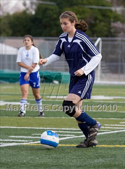 Thumbnail 2 in Pleasant Valley vs. Justin Siena (California Classic) photogallery.