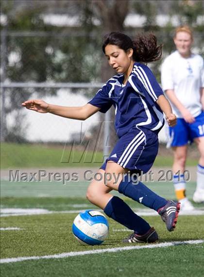 Thumbnail 2 in Pleasant Valley vs. Justin Siena (California Classic) photogallery.