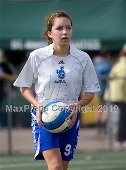 Thumbnail 3 in Pleasant Valley vs. Justin Siena (California Classic) photogallery.