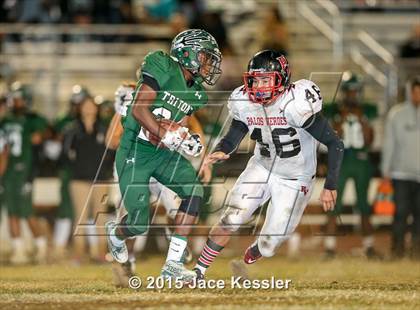 Thumbnail 2 in Palos Verdes vs. Pacifica (CIF-SS Quarterfinal) photogallery.
