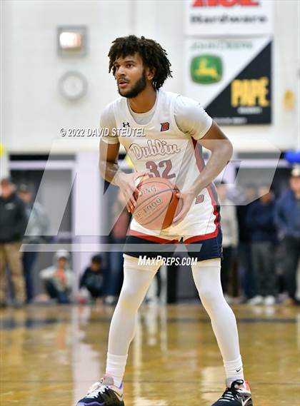Thumbnail 3 in Oakland Tech vs. Dublin (Gridley Invitational) photogallery.