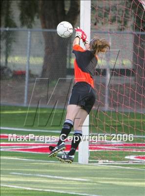 Thumbnail 2 in Sierra vs Sonora (D3 Section Final) photogallery.