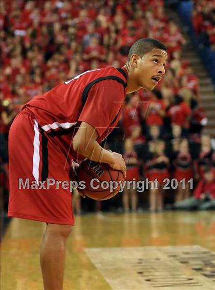 Thumbnail 1 in Antelope vs. Woodcreek (CIF SJS D2 Playoffs) photogallery.