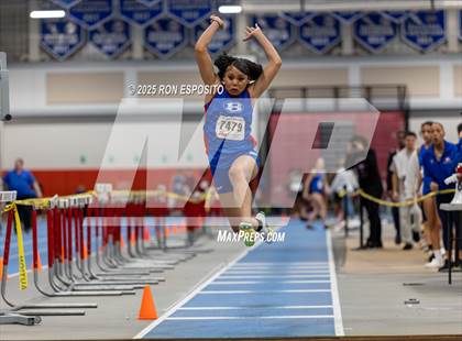 Thumbnail 1 in NYSPHSAA Section XI State Qualifier Championship photogallery.