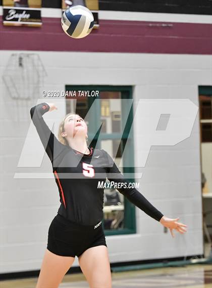 Thumbnail 3 in Eastland @ Millsap photogallery.