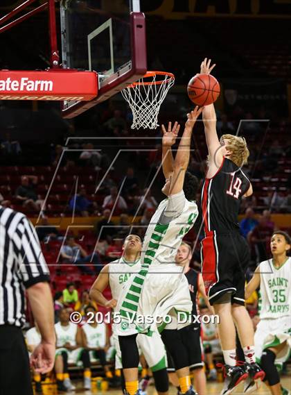Thumbnail 1 in St. Mary's vs. Chaparral (AIA Division I Quarterfinal) photogallery.