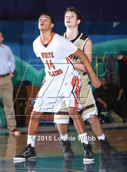 Thumbnail 2 in Clarkstown South vs White Plains (Hoops for a Cure Showcase) photogallery.