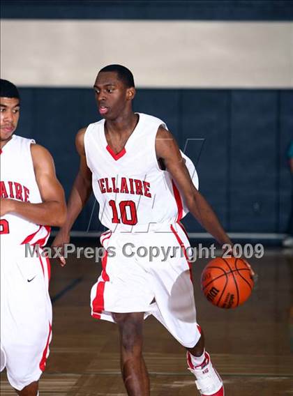 Thumbnail 1 in La Porte vs. Bellaire (McDonalds Texas Invitational) photogallery.