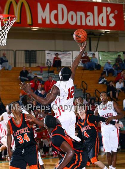 Thumbnail 1 in La Porte vs. Bellaire (McDonalds Texas Invitational) photogallery.
